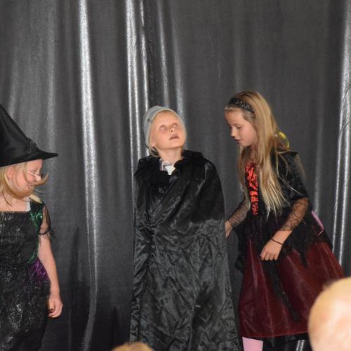 Halloween-Theater