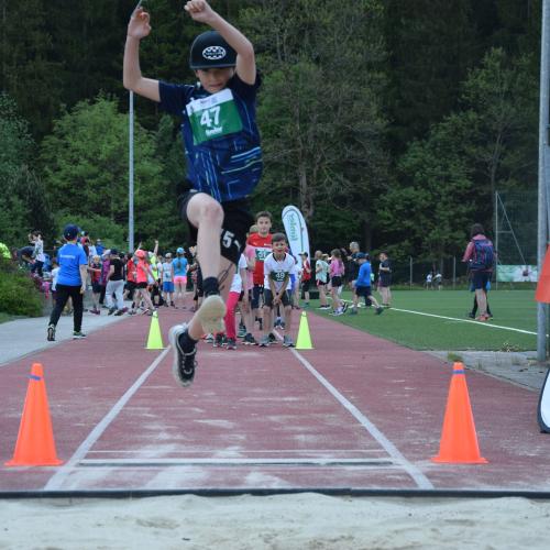 ASVÖ Sporttag am Kunstrasenplatz Mayrhofen