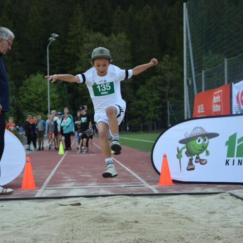 ASVÖ Sporttag am Kunstrasenplatz Mayrhofen