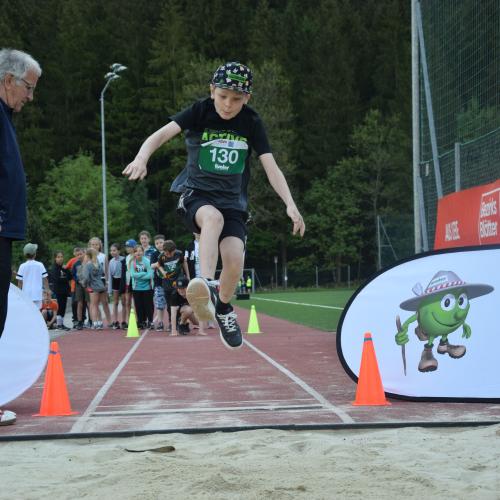 ASVÖ Sporttag am Kunstrasenplatz Mayrhofen