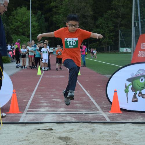 ASVÖ Sporttag am Kunstrasenplatz Mayrhofen