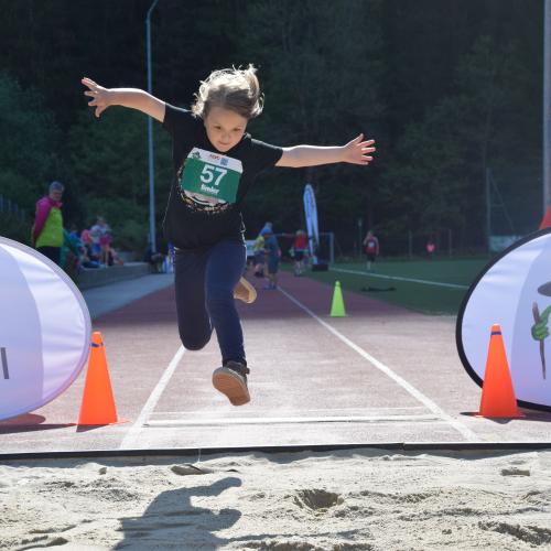 ASVÖ Sporttag am Kunstrasenplatz Mayrhofen