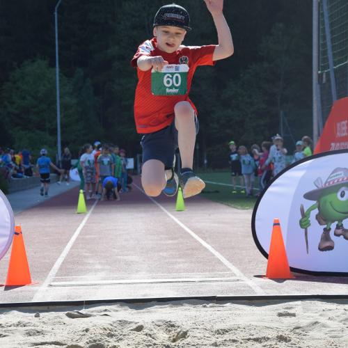 ASVÖ Sporttag am Kunstrasenplatz Mayrhofen