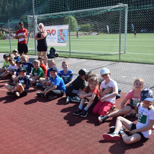 ASVÖ Sporttag am Kunstrasenplatz Mayrhofen