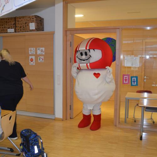 Helmi ist da