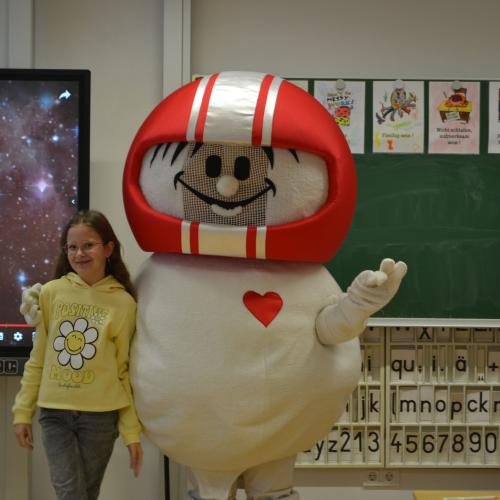 Helmi ist da