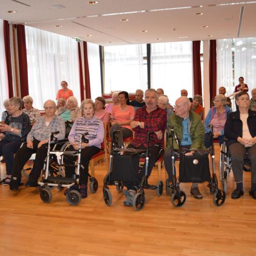 Klöpflsingen im Sozialzentrum