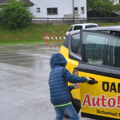 Hallo Auto