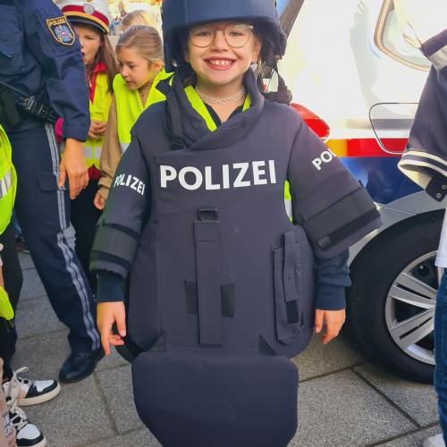 133 - Kinderpolizei