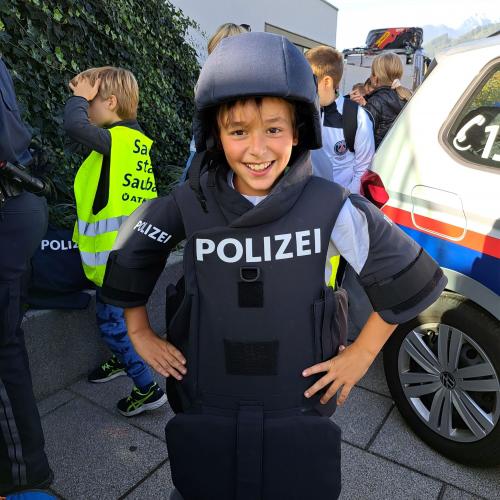 133 - Kinderpolizei