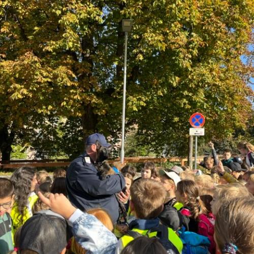 133 - Kinderpolizei