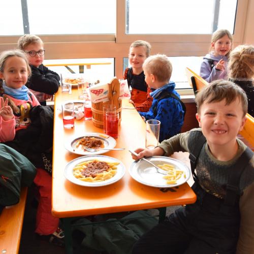 2. Skitag 1. und 2. Schulstufe