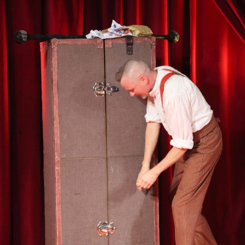 Zirkus im Koffer