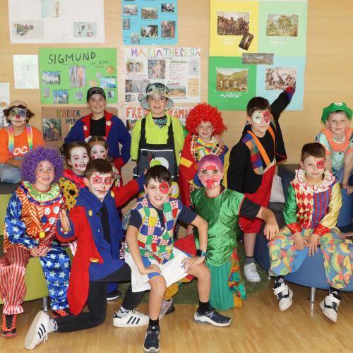 Clowns