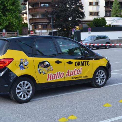 Hallo! Auto