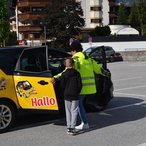 Hallo! Auto