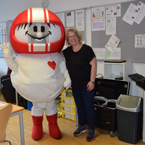Helmi ist da!