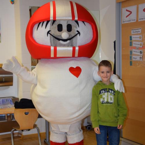 Helmi ist da!