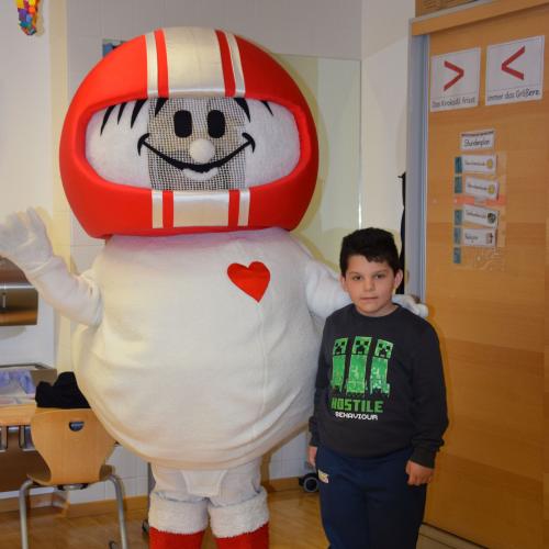 Helmi ist da!