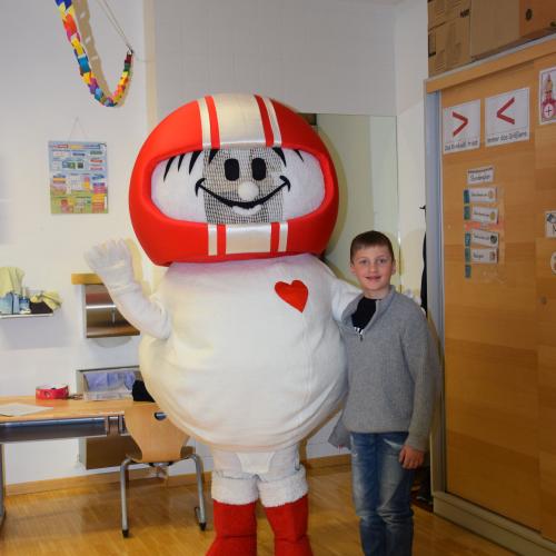 Helmi ist da!