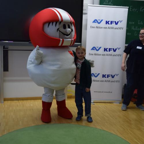Helmi ist da!