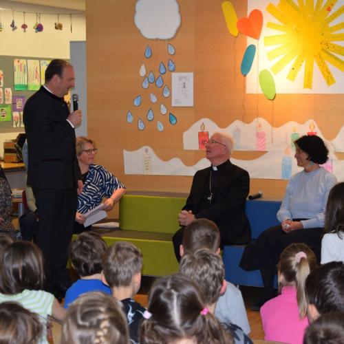 Besuch vom Erzbischof