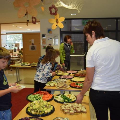 Brotbacken und Gesunde Jause