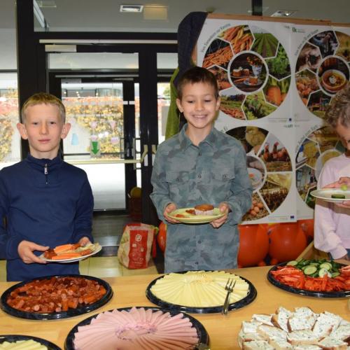 Brotbacken und Gesunde Jause