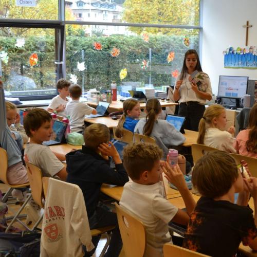 Online mit Köpfchen